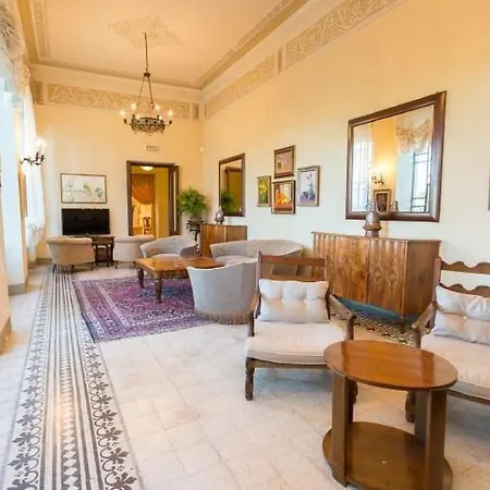 Sleeps 15 Pool Air Con Wifi Ponte A Bozzone