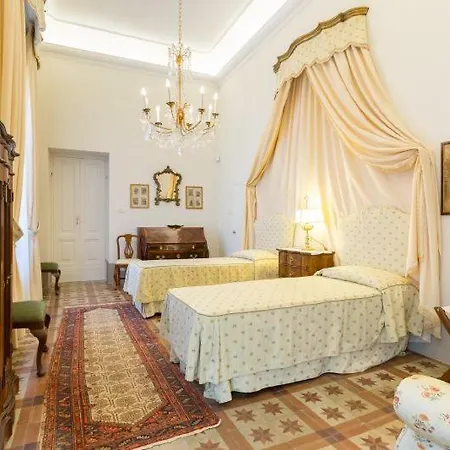 Sleeps 15 Pool Air Con Wifi וילה *