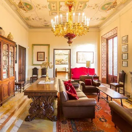 Sleeps 15 Pool Air Con Wifi וילה Ponte A Bozzone