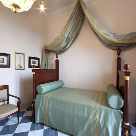 Sleeps 15 Pool Air Con Wifi *